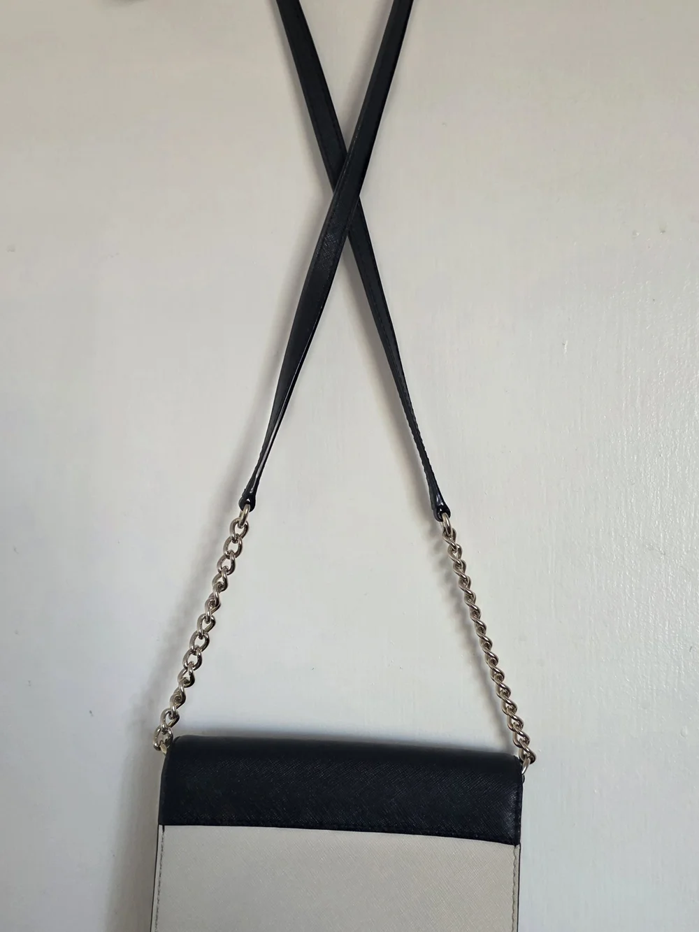 Kate Spade Black and Cream Chain-Strap Crossbody